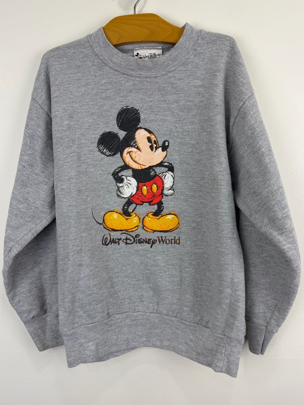 Vintage Walt Disney World Mickey Mouse Gray Crewneck Sweatshirt 80s 90s Retro
